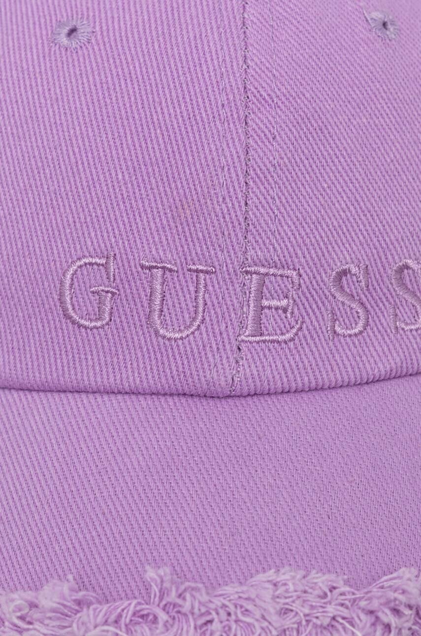 Бавовняна бейсболка Guess колір фіолетовий з аплікацією