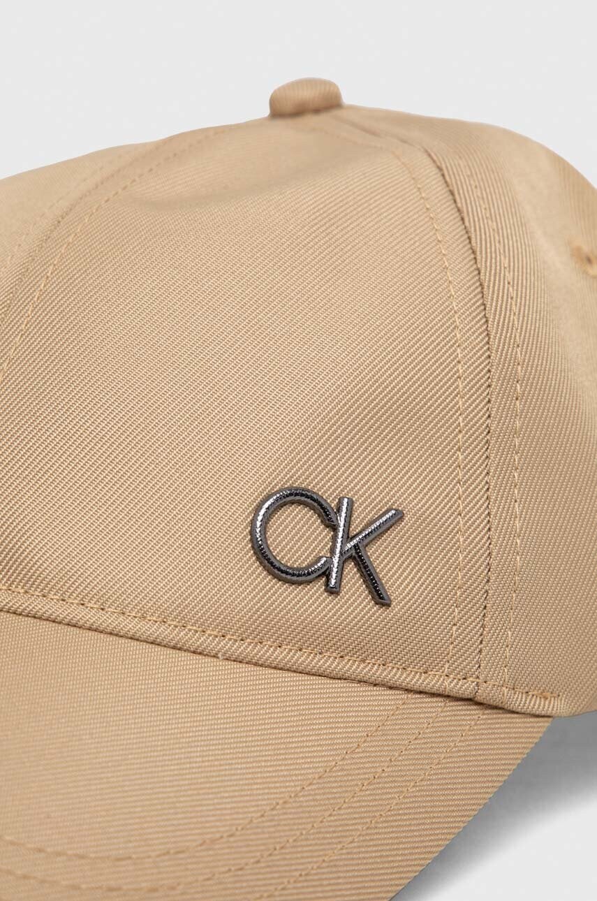 Кепка Calvin Klein колір бежевий однотонна