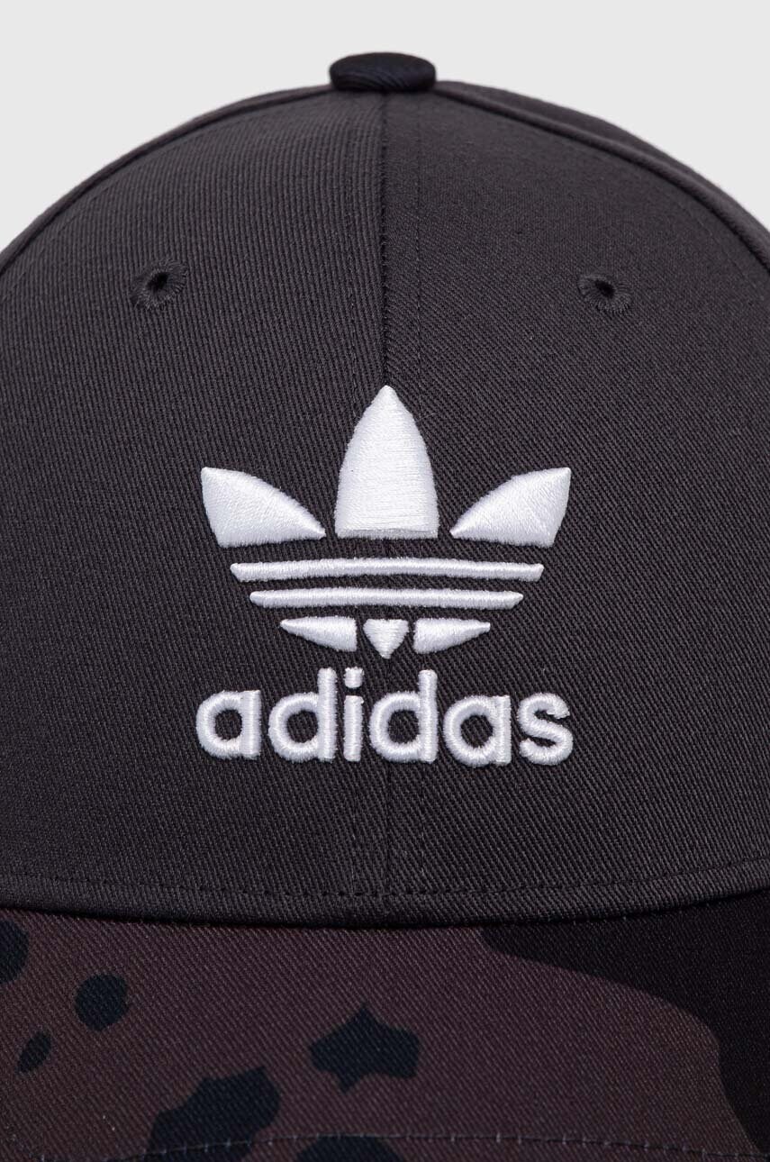 Кепка adidas Originals колір чорний візерунок