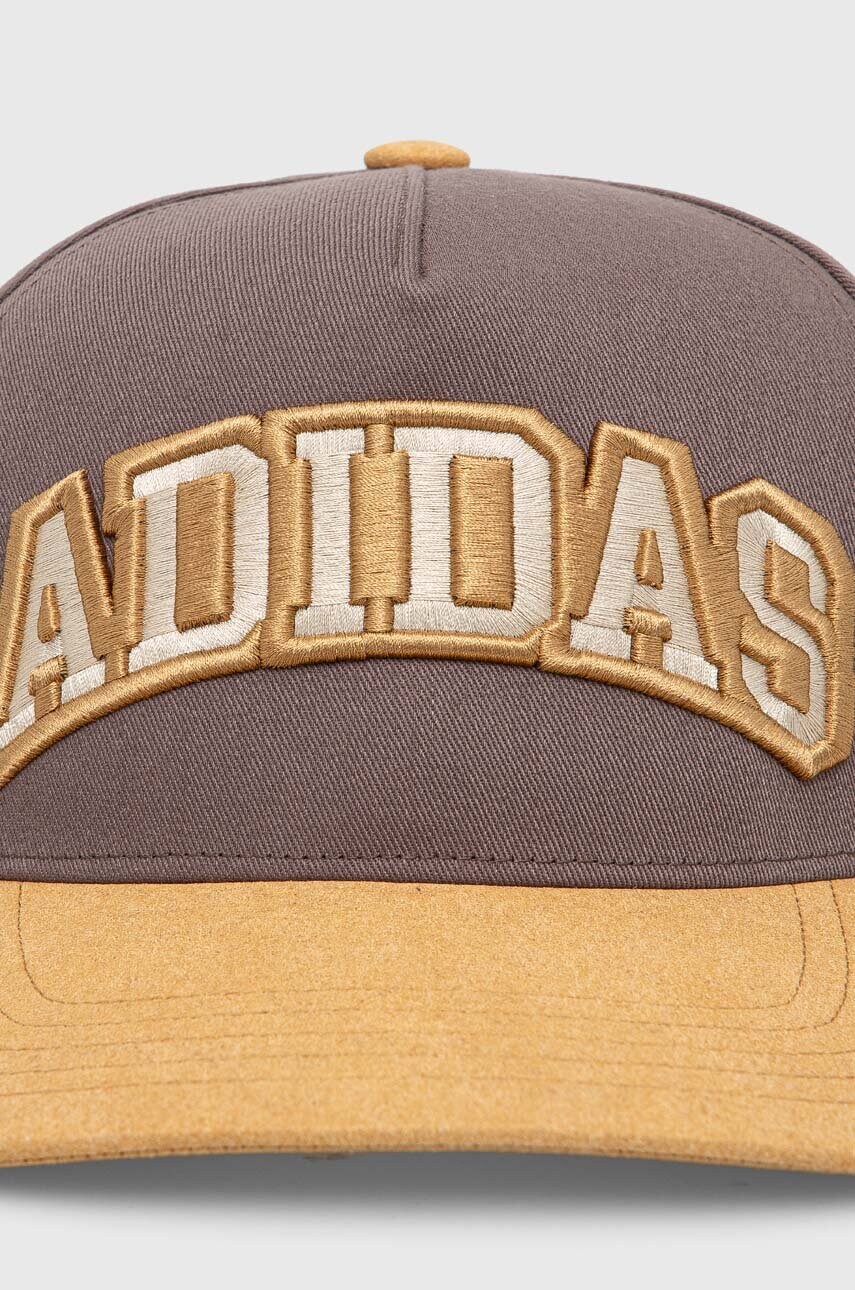 Кепка adidas Originals колір коричневий візерунок IU0046