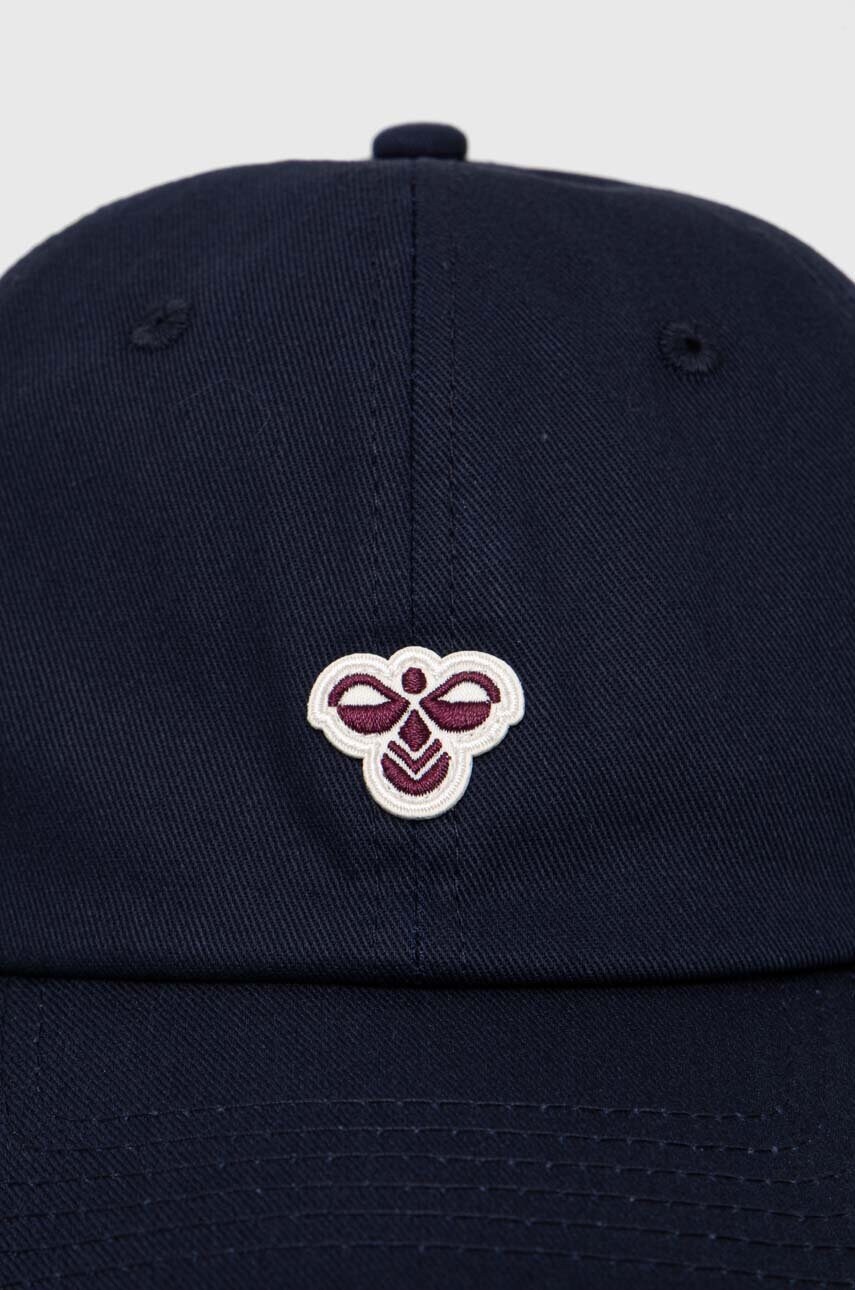 Бавовняна бейсболка Hummel з аплікацією