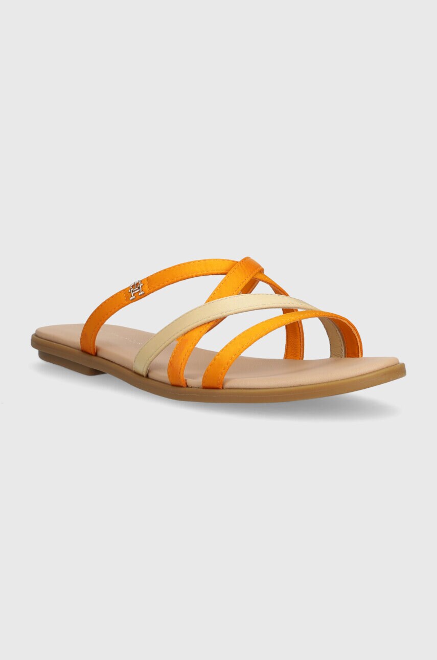 Шльопанці Tommy Hilfiger TH STRAP FLAT SATIN SANDAL жіночі колір помаранчевий FW0FW08041