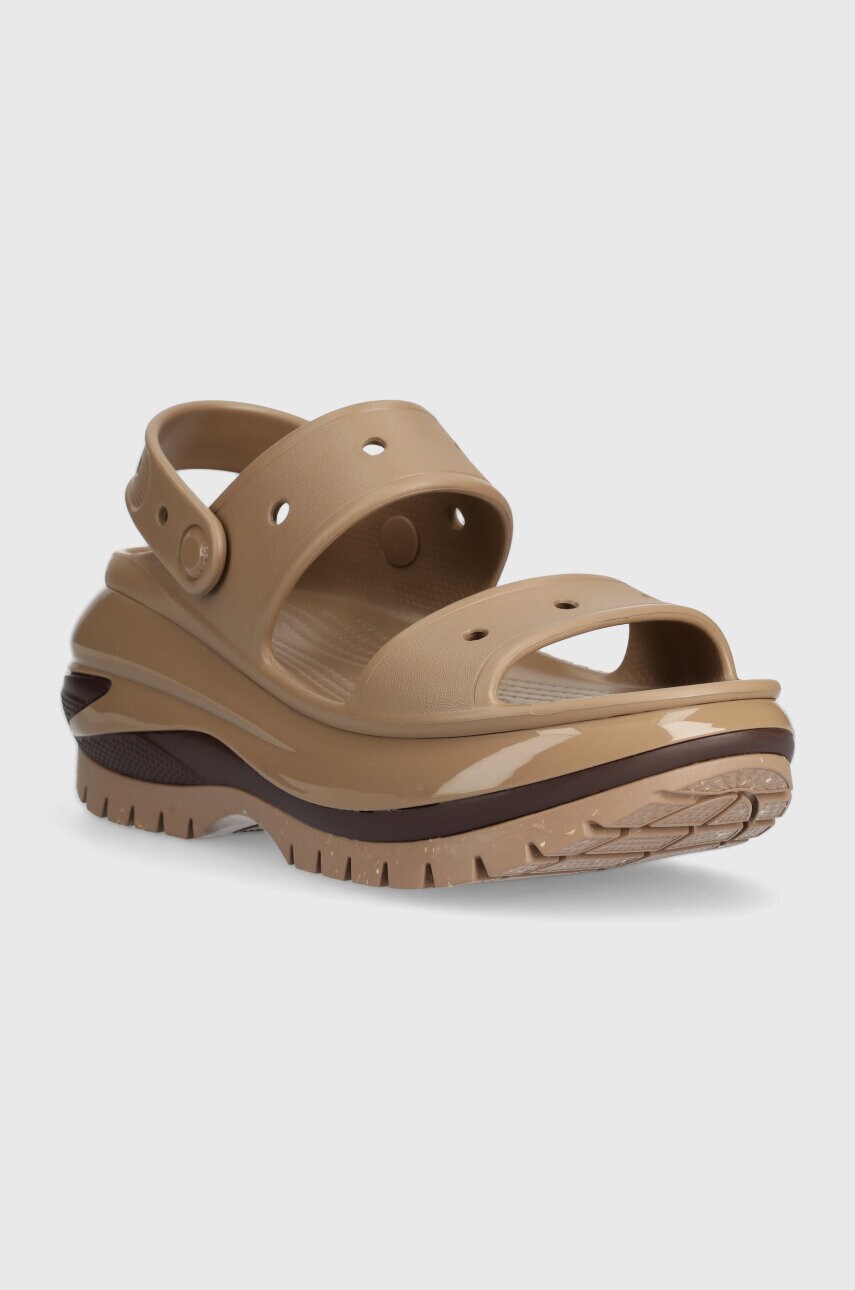 Шльопанці Crocs Classic Mega Crush Sandal жіночі колір коричневий на платформі 207989
