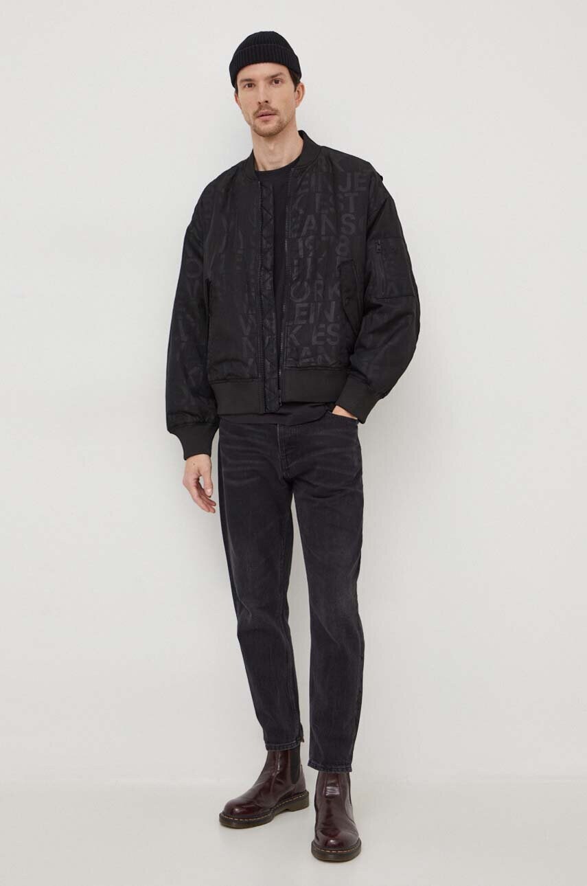 Куртка-бомбер Calvin Klein Jeans чоловічий колір чорний перехідна oversize