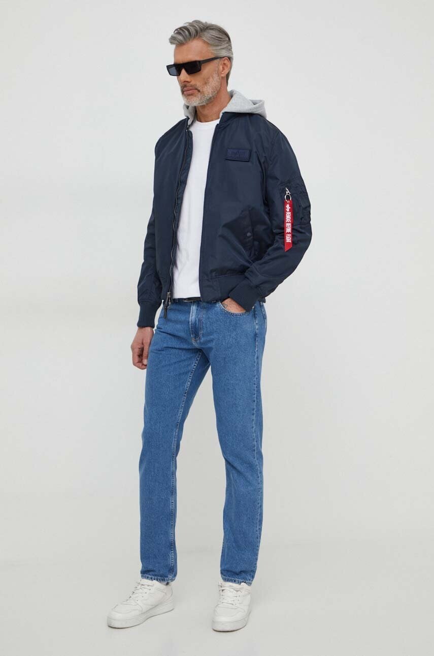 Куртка Alpha Industries MA-1 TT Hood чоловіча колір синій перехідна