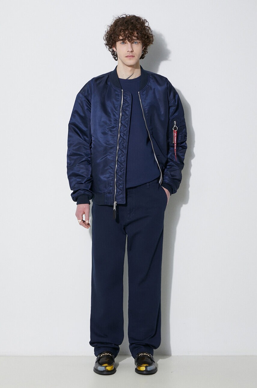 Куртка-бомбер Alpha Industries MA-1 CS чоловіча колір синій перехідна oversize 136136