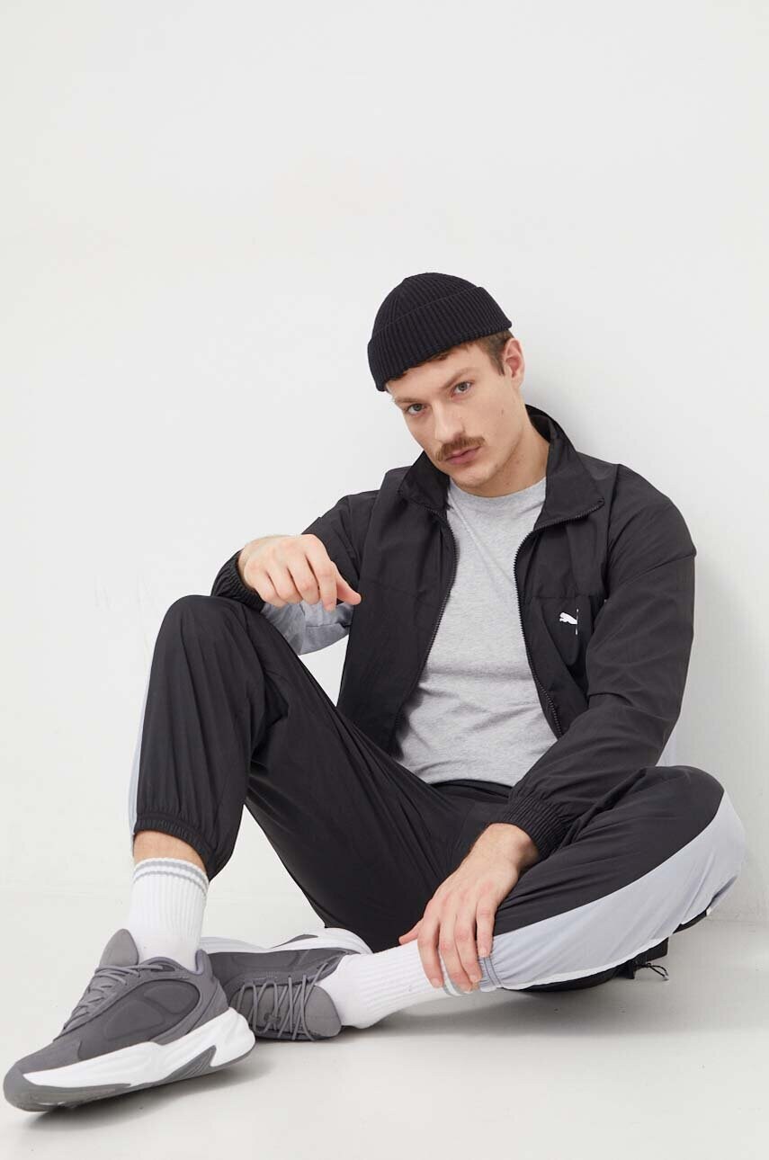 Куртка Puma чоловіча колір чорний перехідна oversize