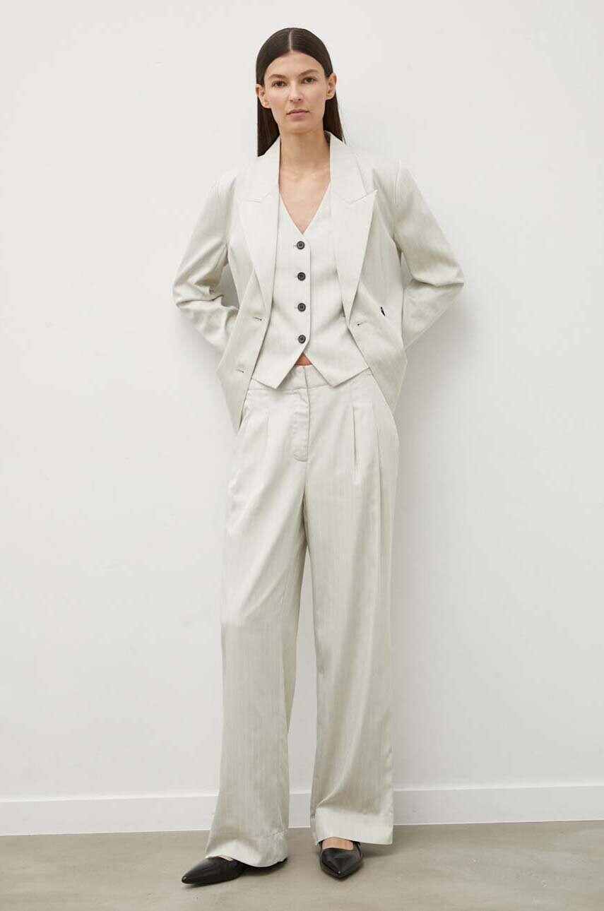 Безрукавка Bruuns Bazaar PinBBBielle waistcoat колір сірий однобортна BBW4014