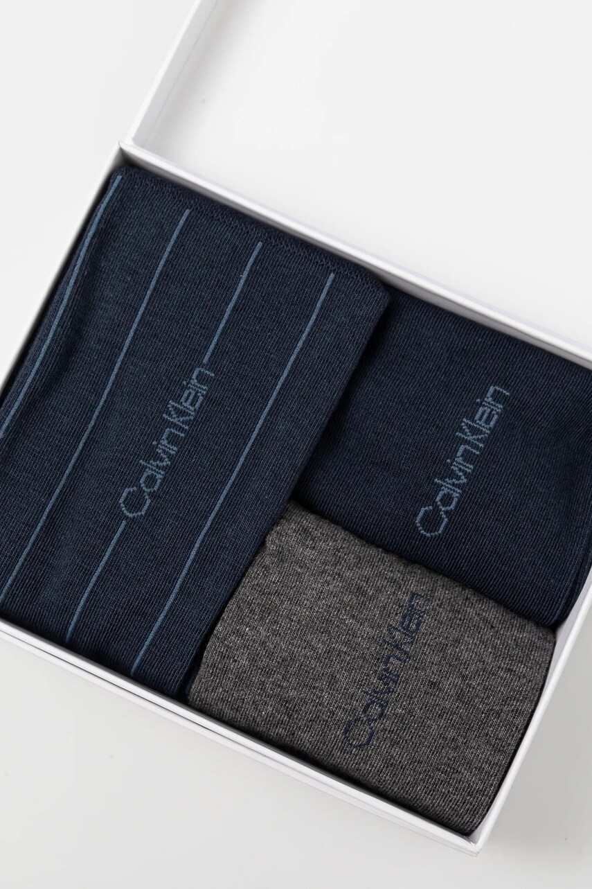 Шкарпетки Calvin Klein 3-pack чоловічі колір фіолетовий 701230087