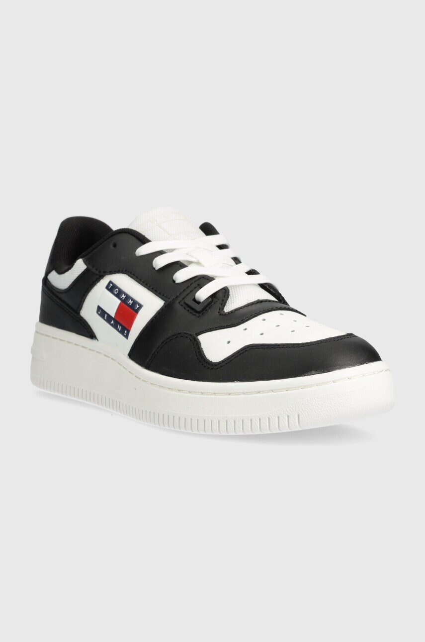 Шкіряні кросівки Tommy Jeans TJW RETRO BASKET ESS колір чорний EN0EN02505