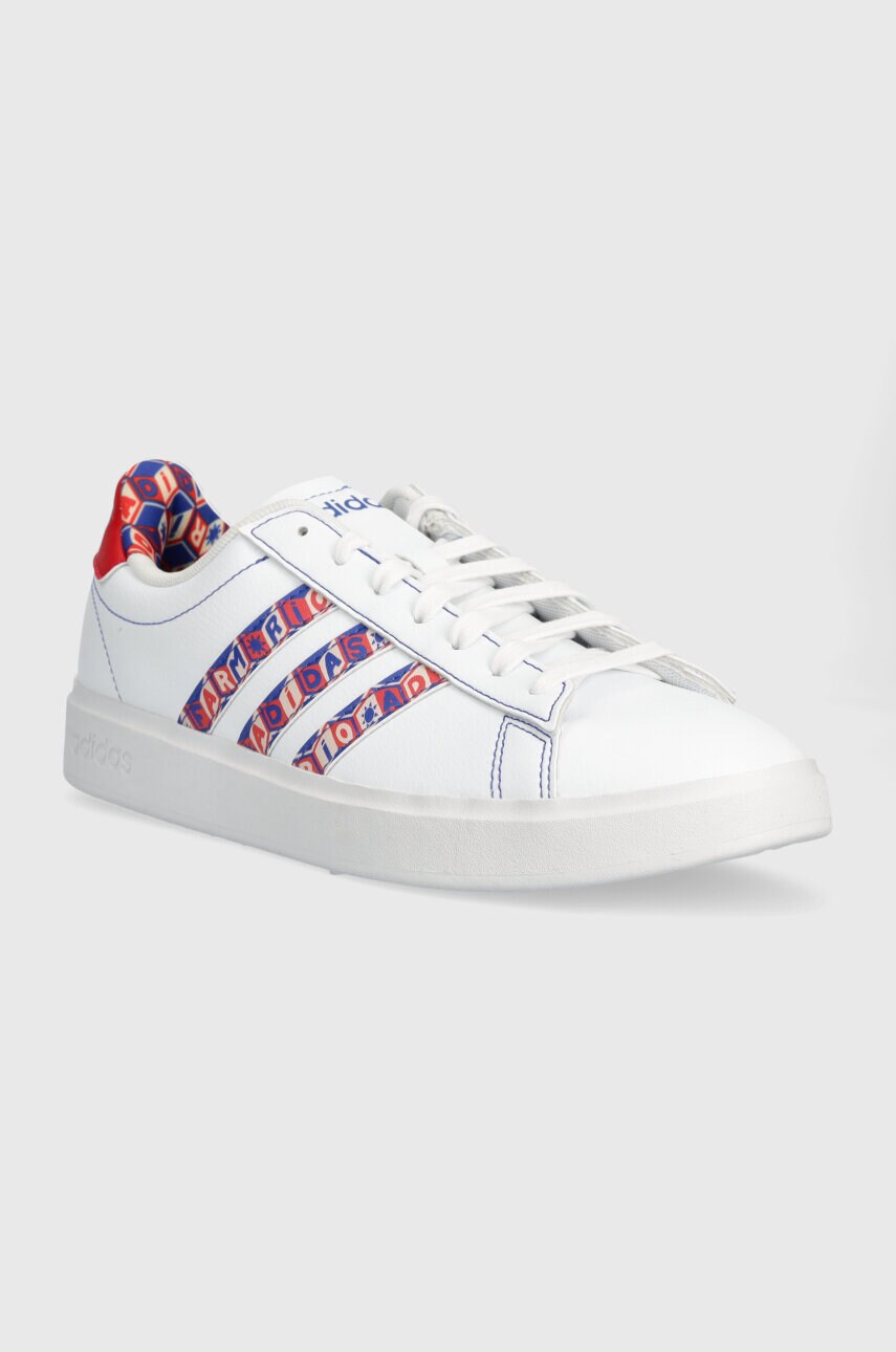 Кросівки adidas GRAND COURT колір білий
