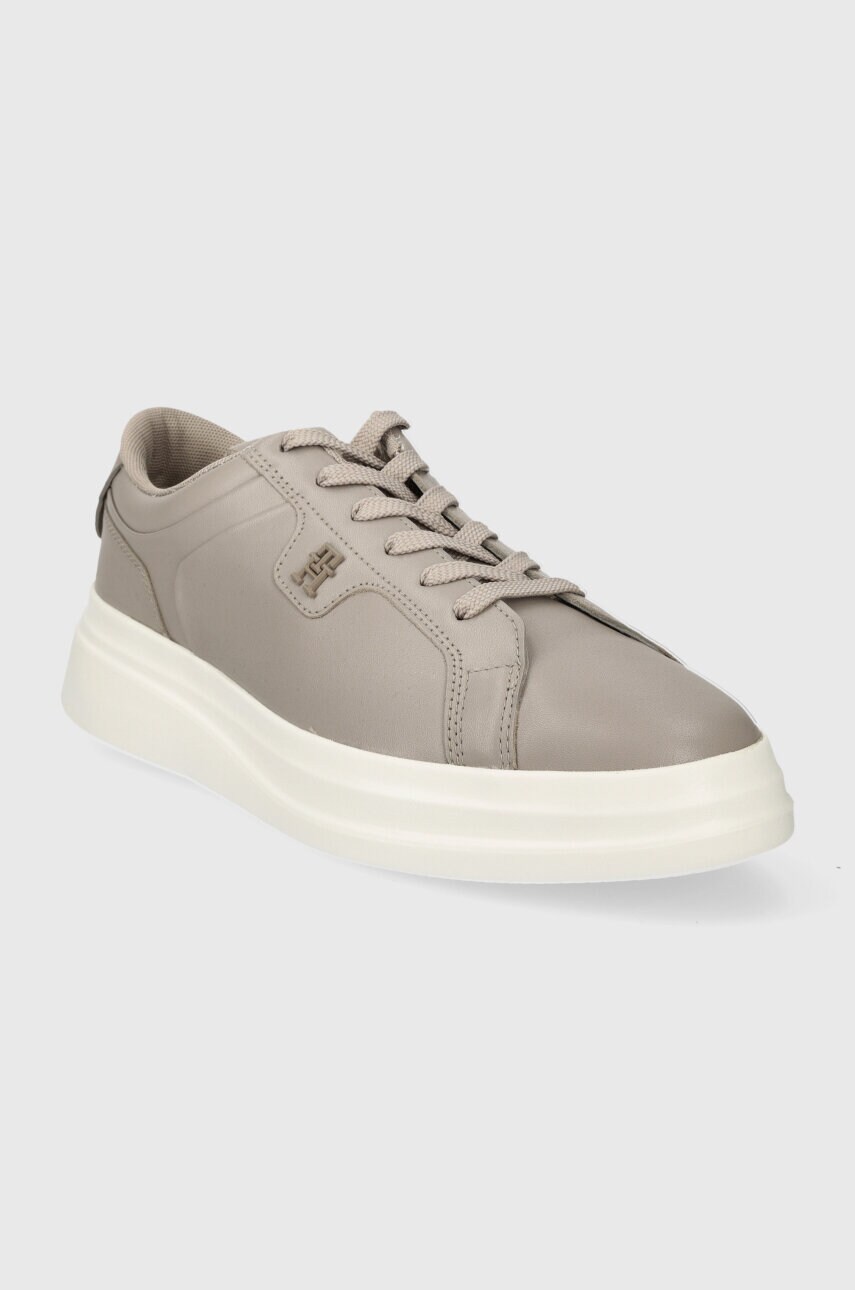 Шкіряні кросівки Tommy Hilfiger POINTY COURT SNEAKER колір сірий FW0FW07460
