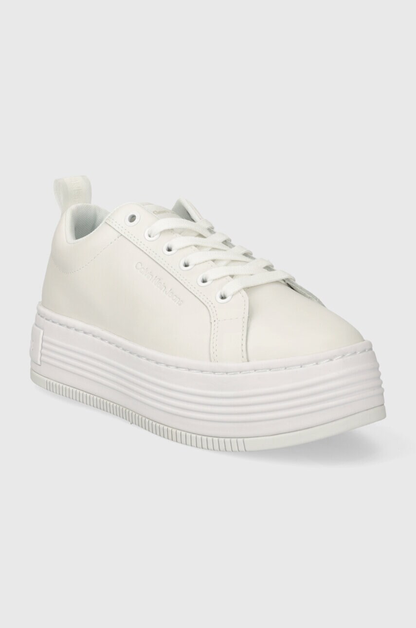 Шкіряні кросівки Calvin Klein Jeans BOLD FLATF LOW LACEUP LTH IN LUM колір білий YW0YW01309