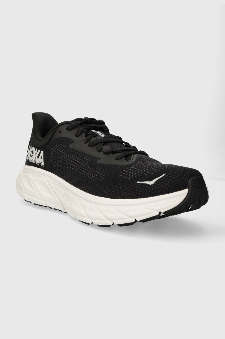 Бігові кросівки Hoka Arahi 7 колір чорний 1147850