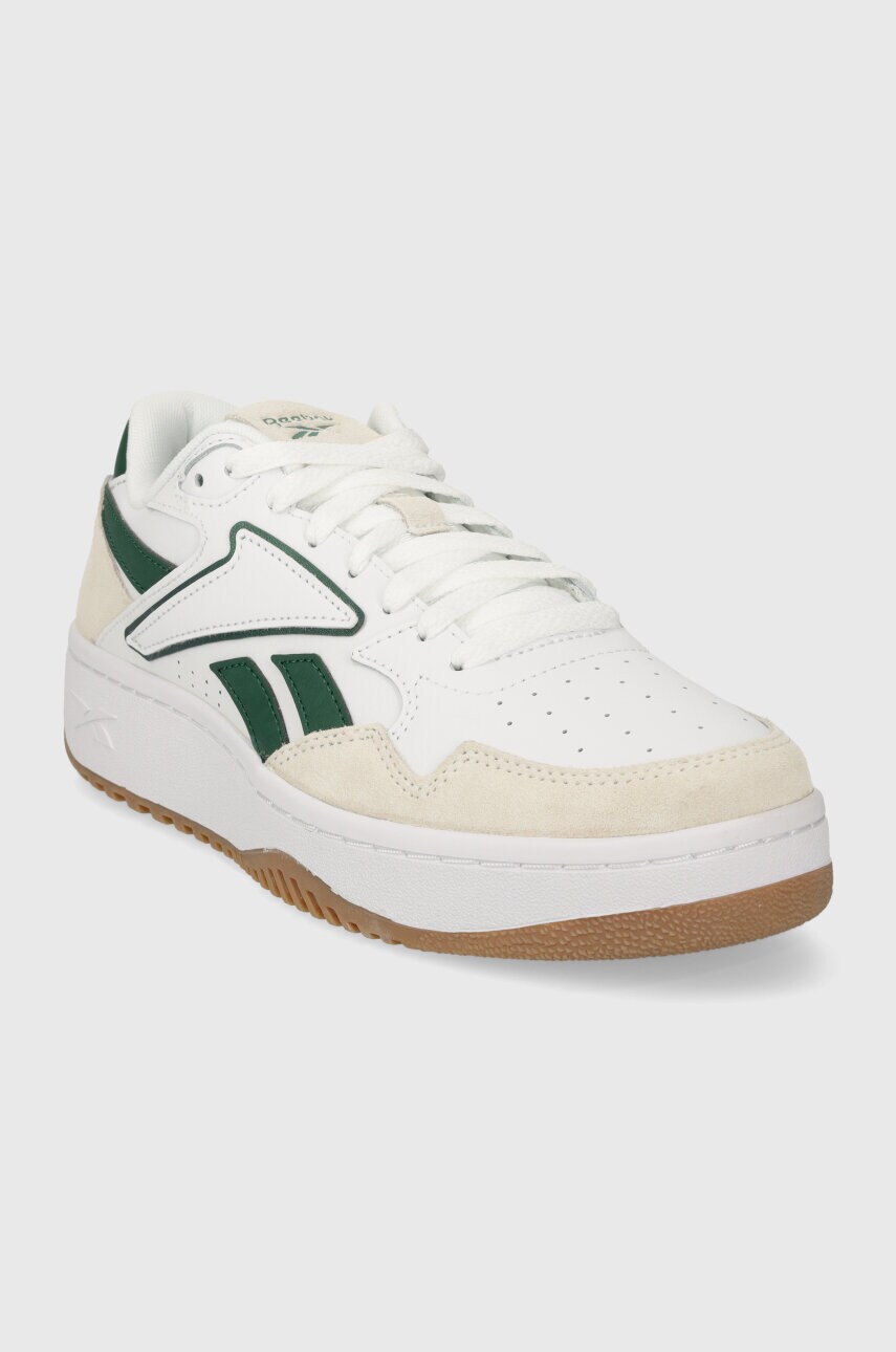 Кросівки Reebok Classic колір білий