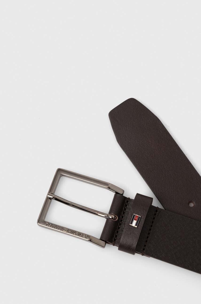 Шкіряний ремінь Tommy Hilfiger чоловічий колір коричневий