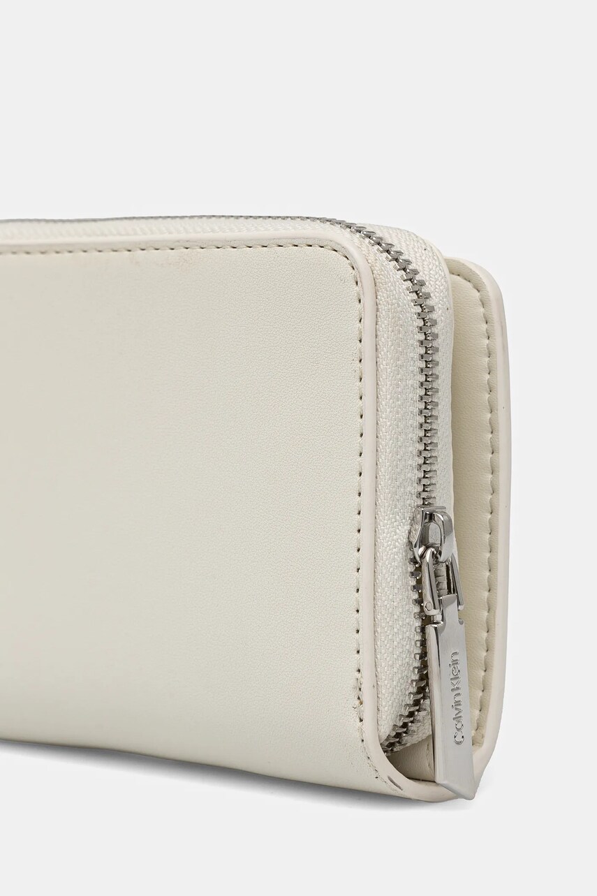 Гаманець Calvin Klein жіночий колір бежевий K60K611937