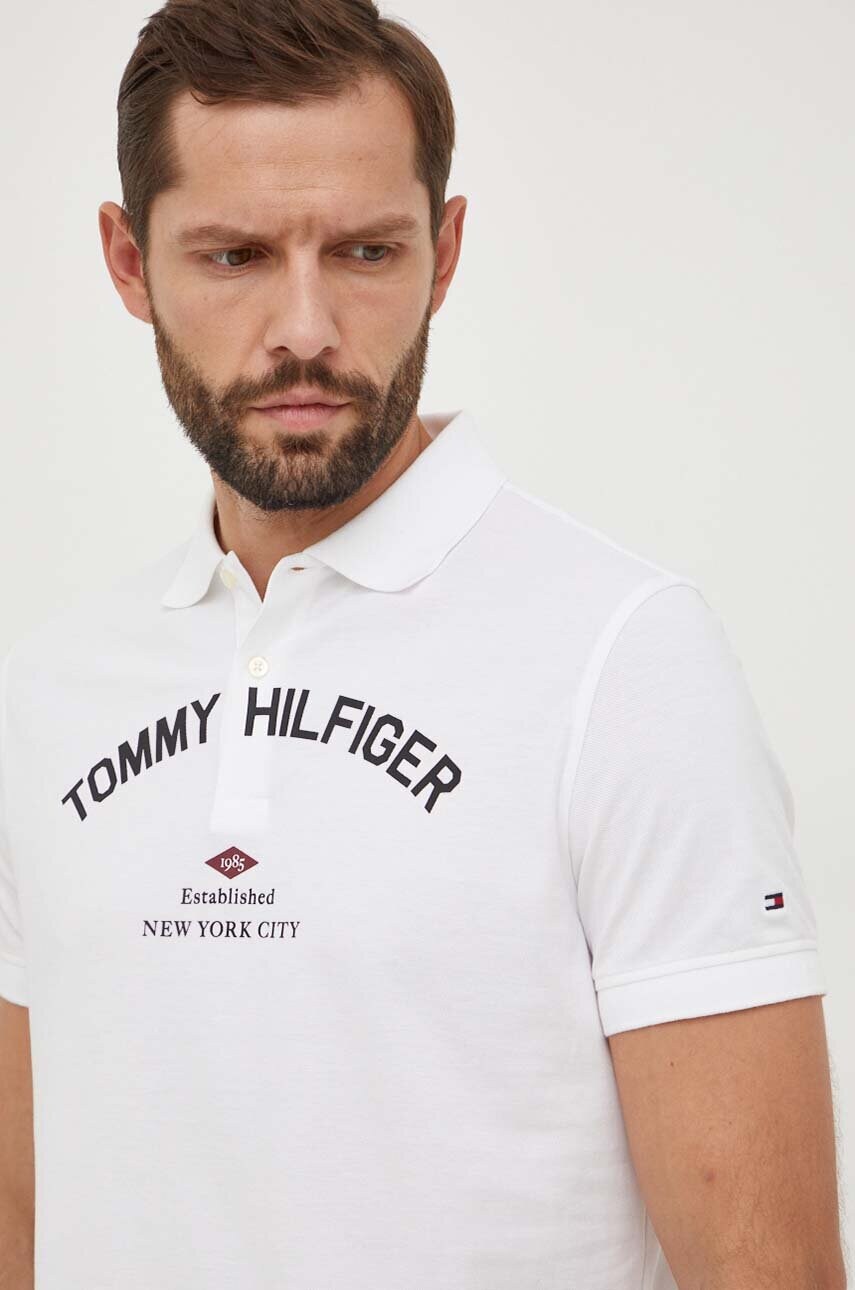 Бавовняне поло Tommy Hilfiger колір білий з принтом