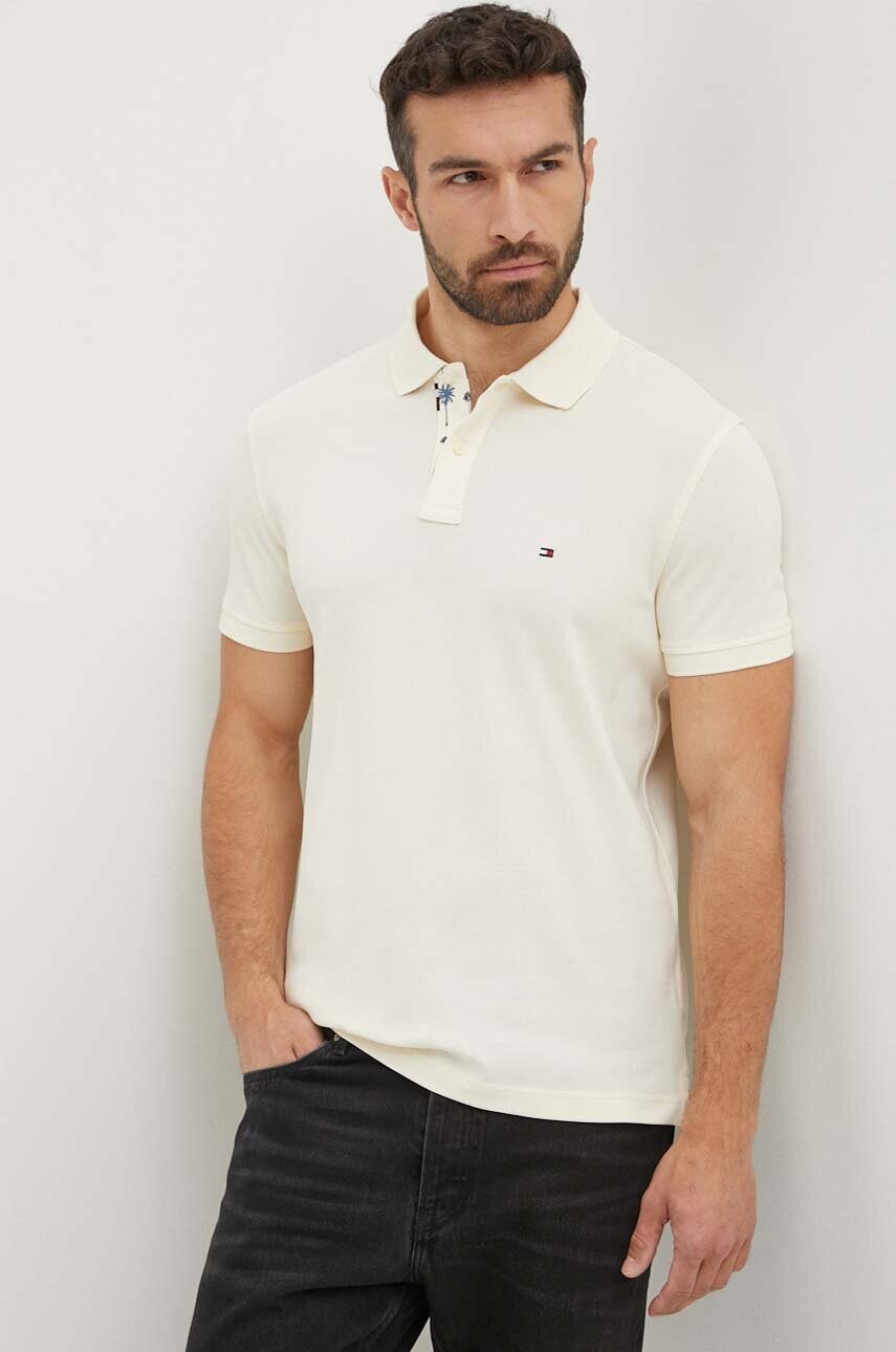 Поло Tommy Hilfiger чоловіче колір бежевий однотонне MW0MW34738