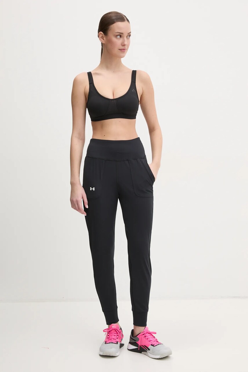 Штани для тренувань Under Armour Motion колір чорний однотонні 1375077