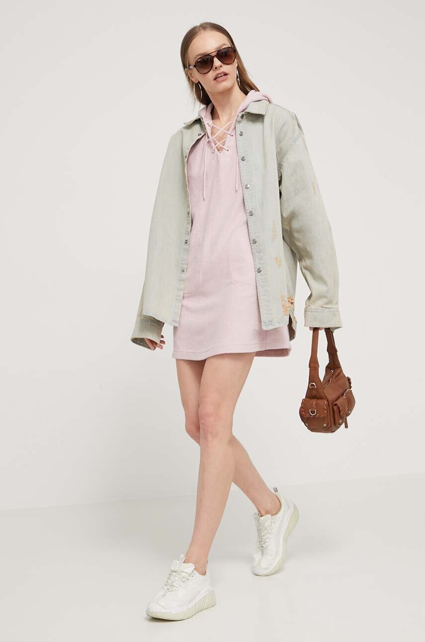 Сукня UGG колір рожевий mini пряма 1152783