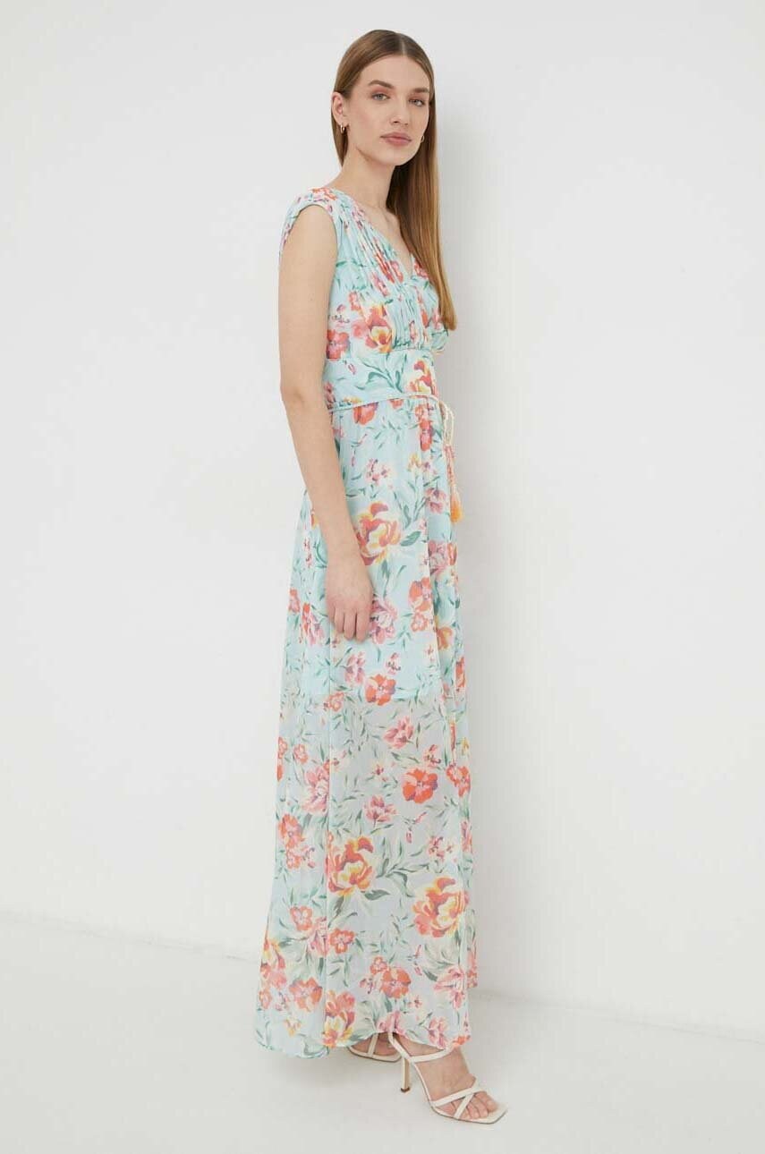 Сукня Guess колір зелений maxi розкльошена