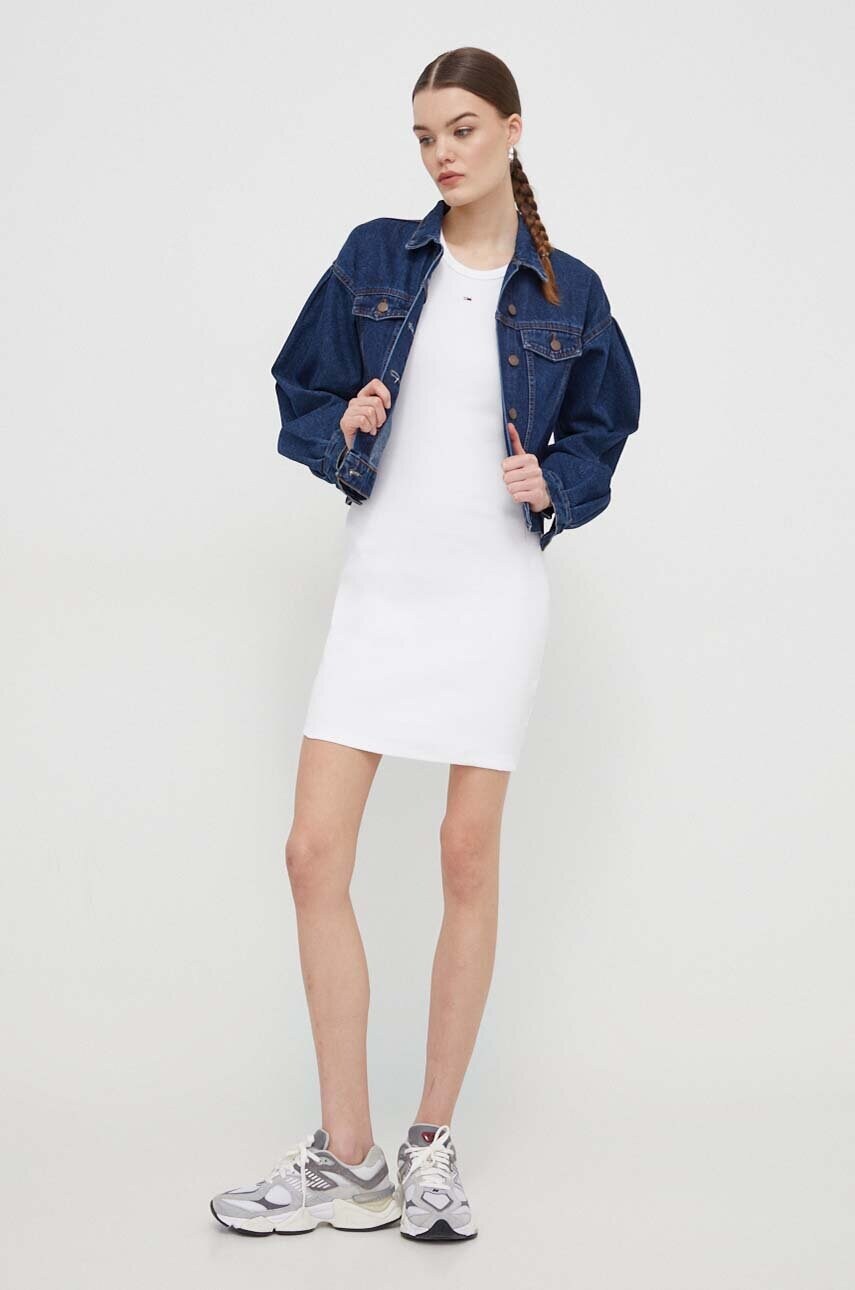 Сукня Tommy Jeans колір білий mini облягаюча