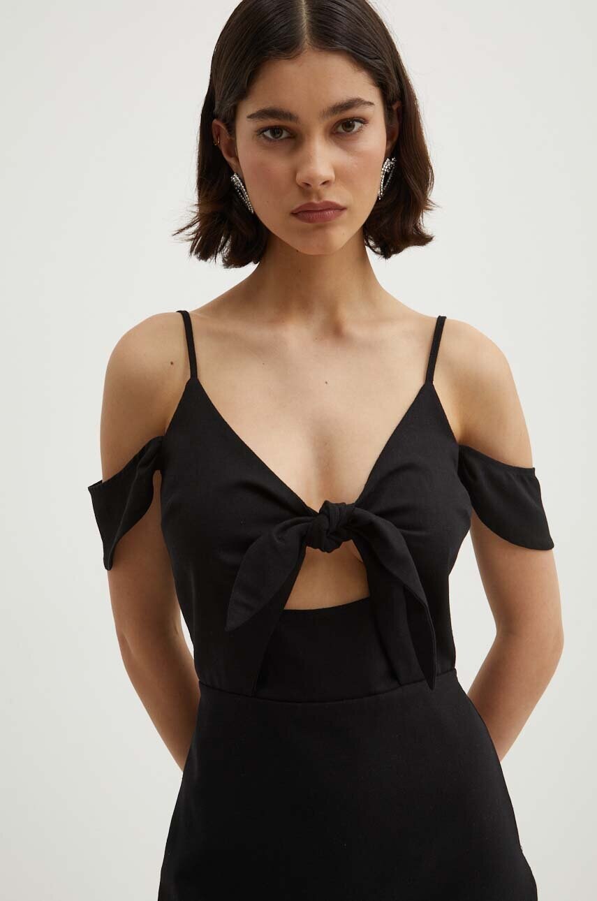 Льняна сукня Never Fully Dressed Cassie Dress колір чорний midi розкльошена NFDDR1420