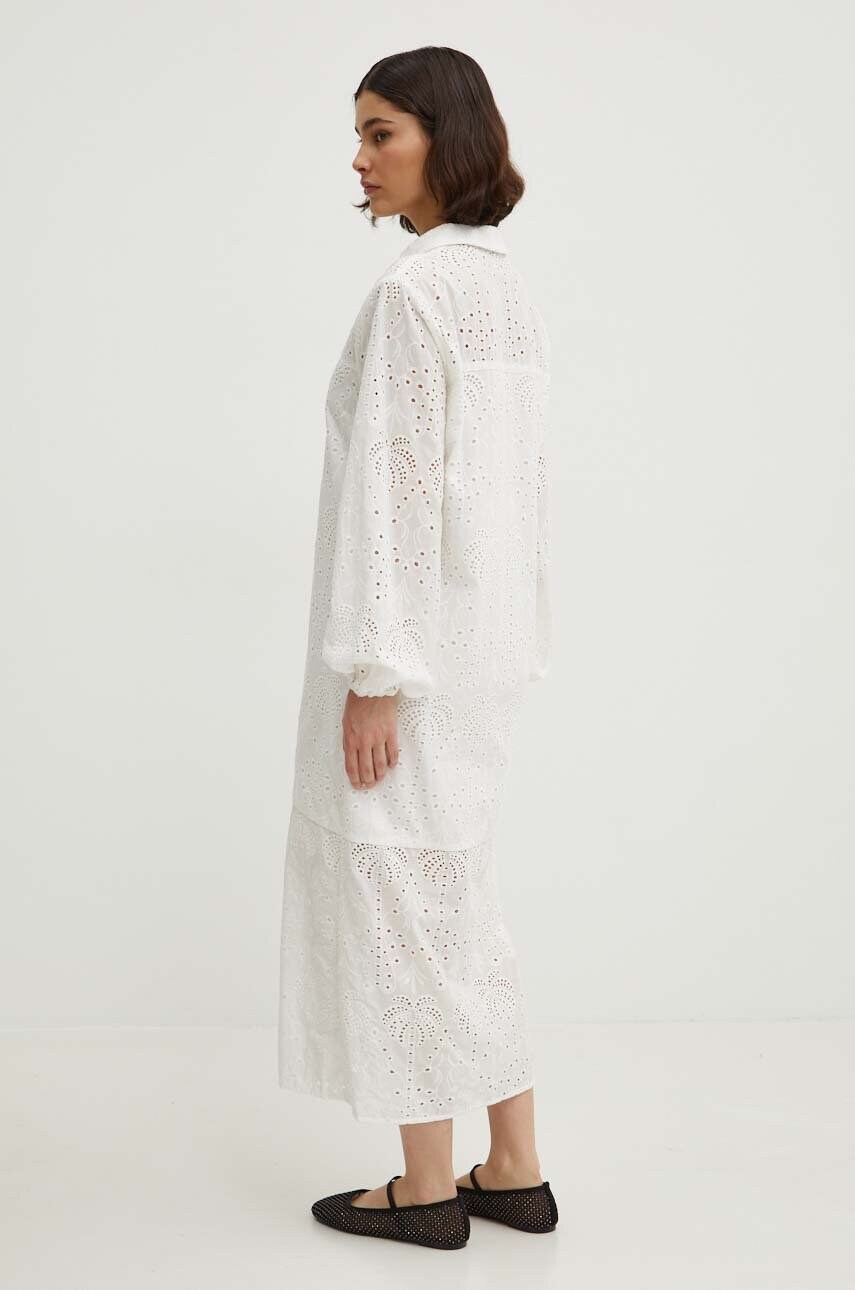 Бавовняна сукня Never Fully Dressed Jenna Shirt dress колір білий midi пряма NFDDR1349