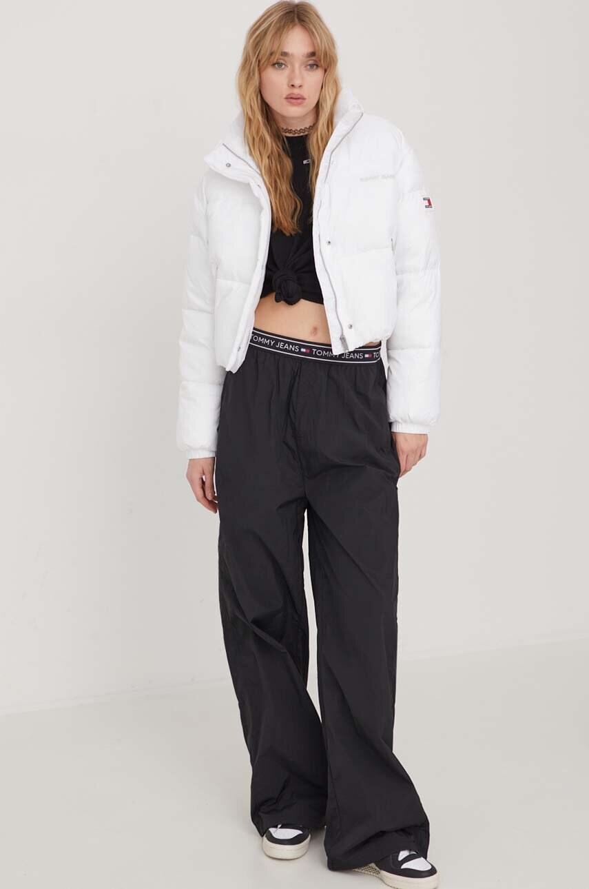 Светр Tommy Jeans жіночий колір чорний легкий