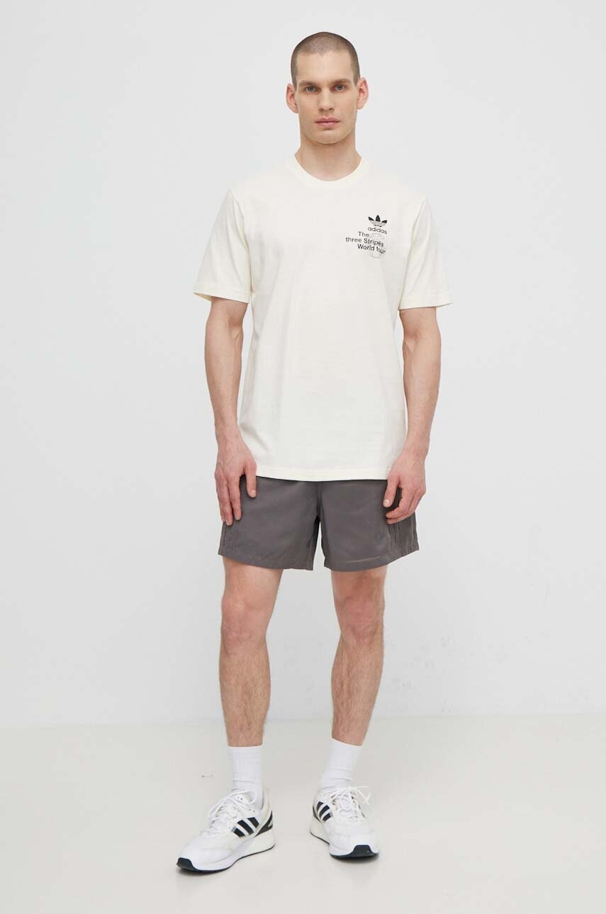 Шорти adidas Originals чоловічі колір коричневий IT7467