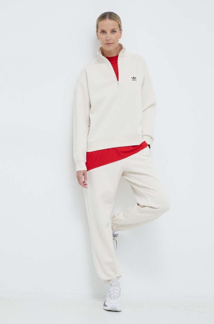 Футболка adidas Originals Trefoil Tee жіноча колір червоний IR8069