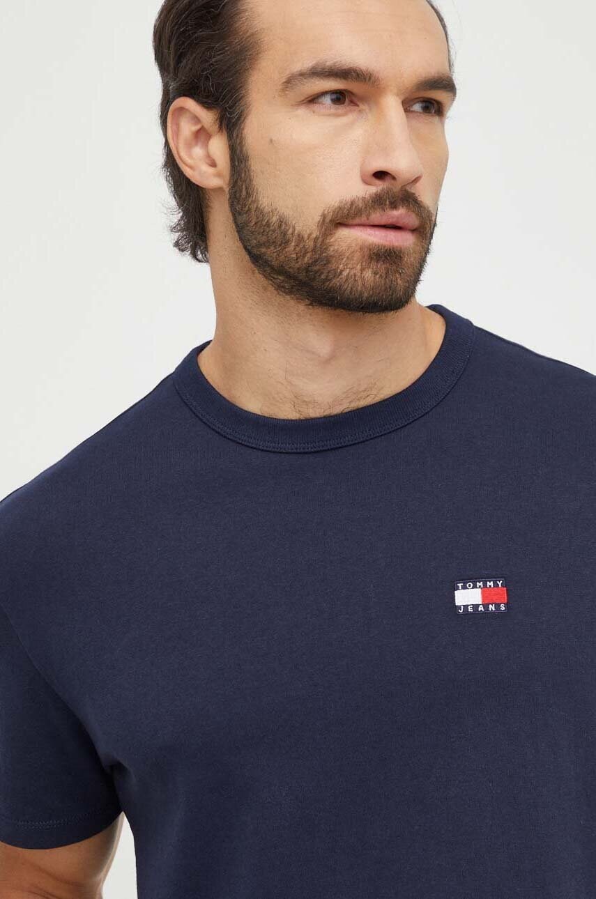 Бавовняна футболка Tommy Jeans чоловічий колір синій з аплікацією