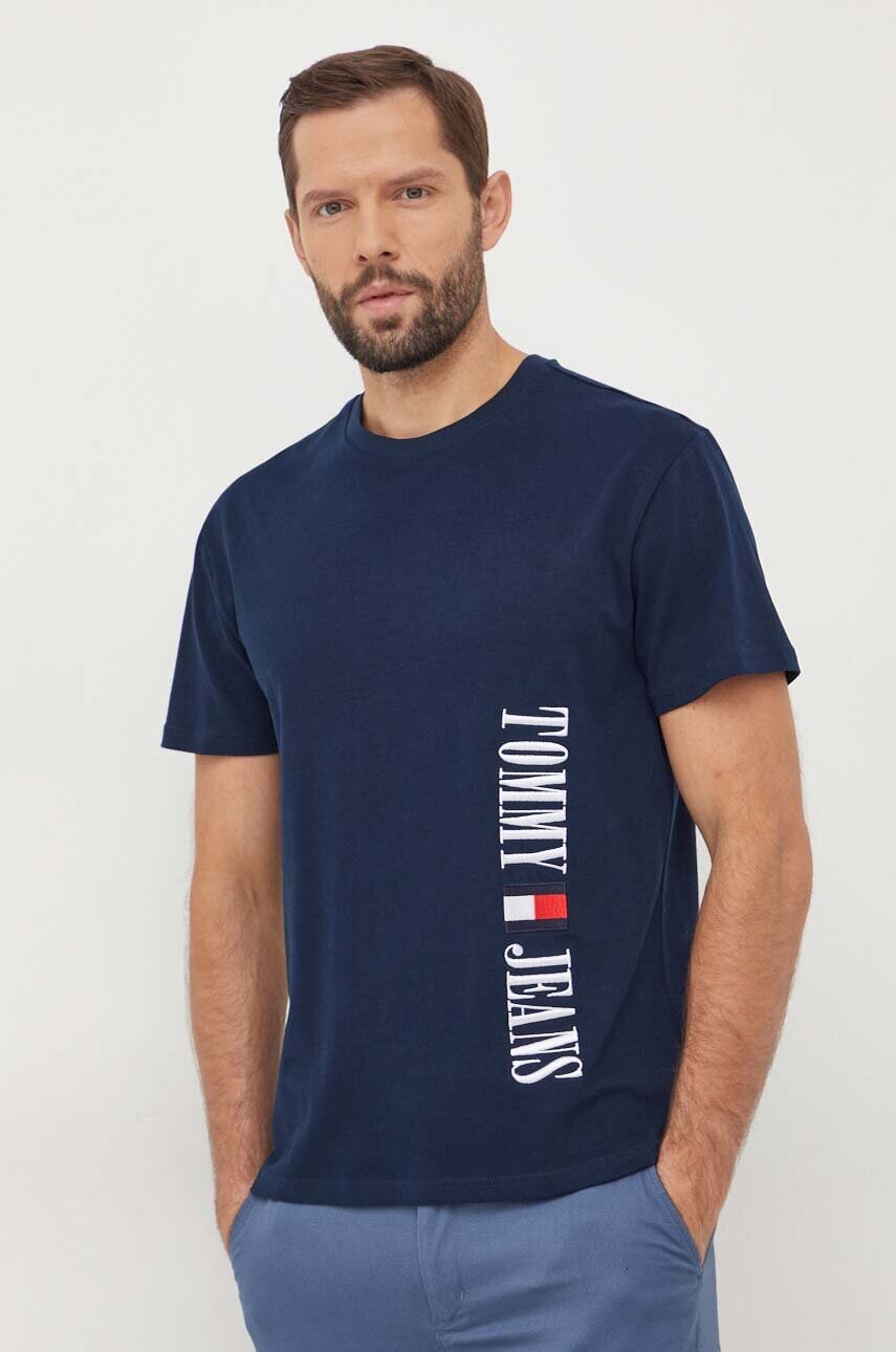 Бавовняна футболка Tommy Jeans чоловічий колір синій з аплікацією