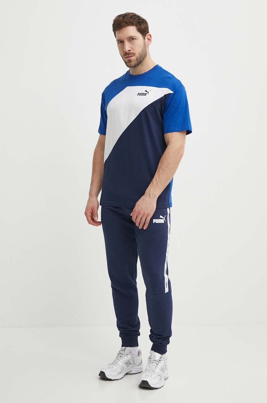 Бавовняна футболка Puma POWER чоловіча колір синій візерунок 678929