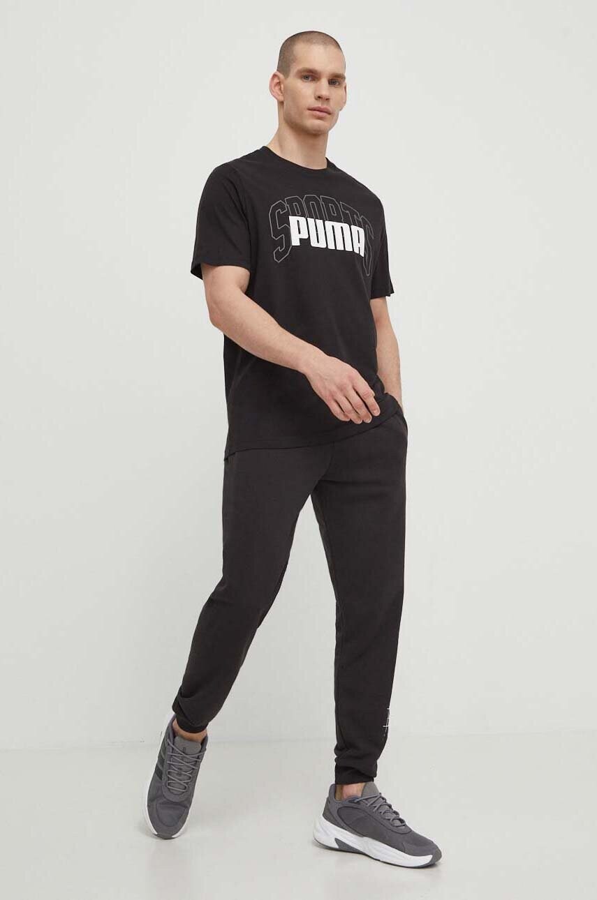 Бавовняна футболка Puma чоловіча колір чорний з принтом 680177