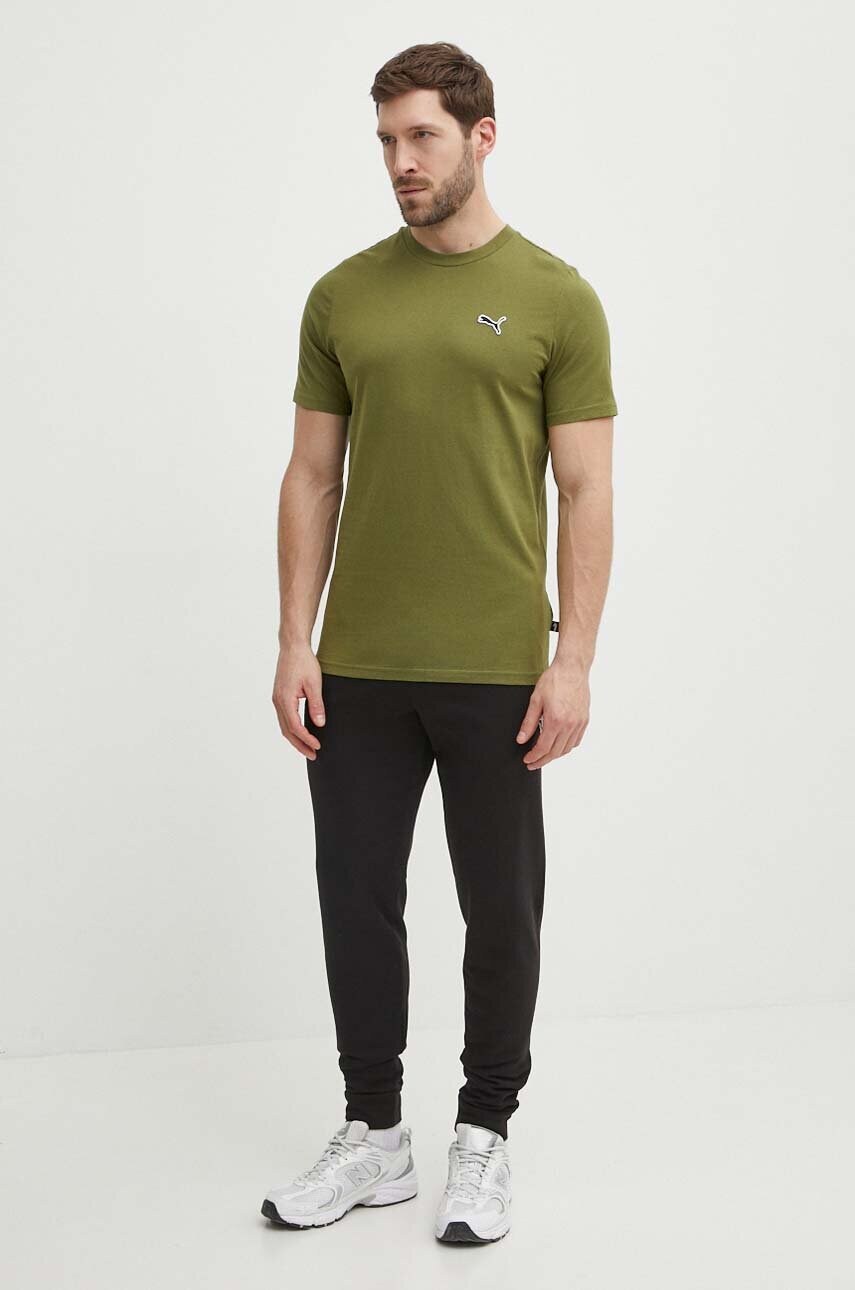 Бавовняна футболка Puma BETTER ESSENTIALS чоловіча колір зелений однотонна 675977