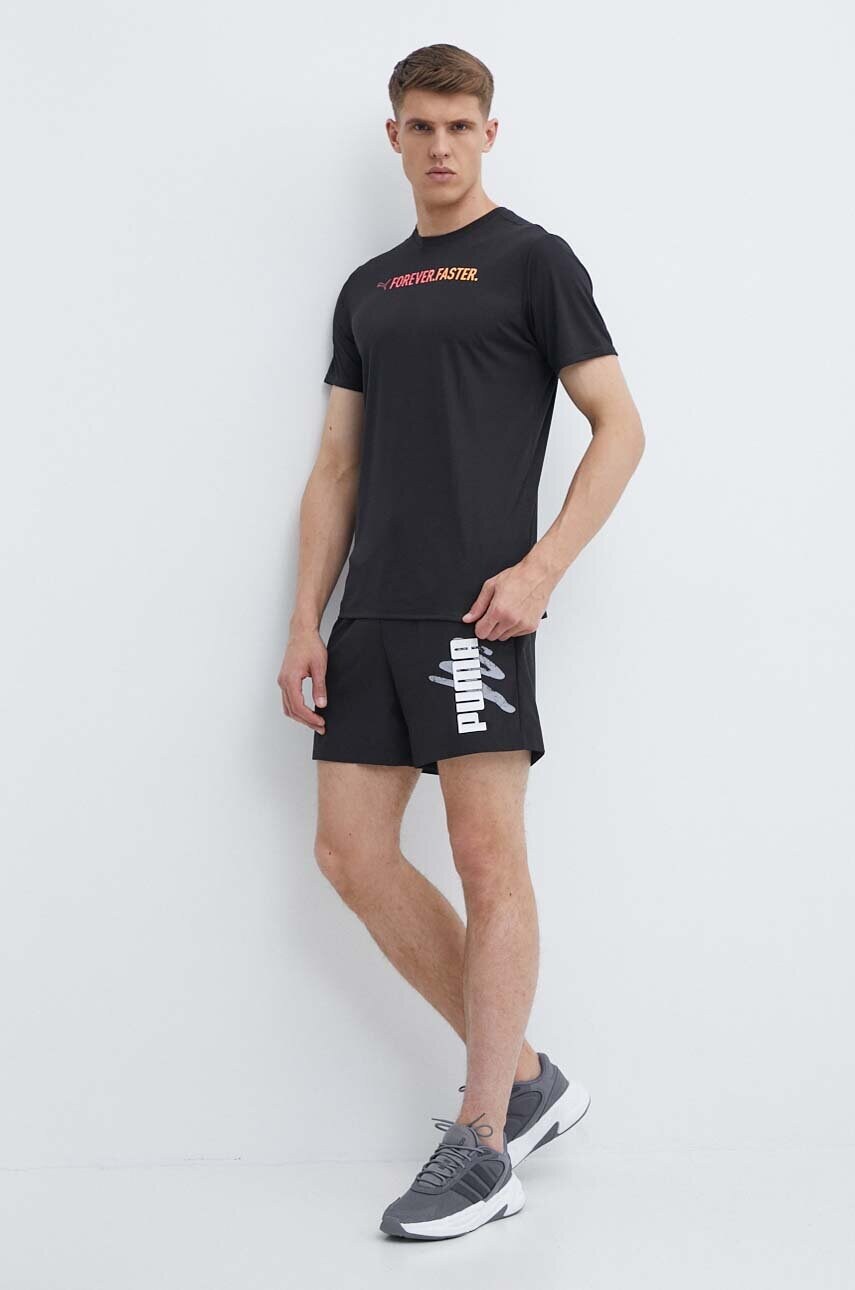 Бігова футболка Puma Run Favourite колір чорний з принтом 525003
