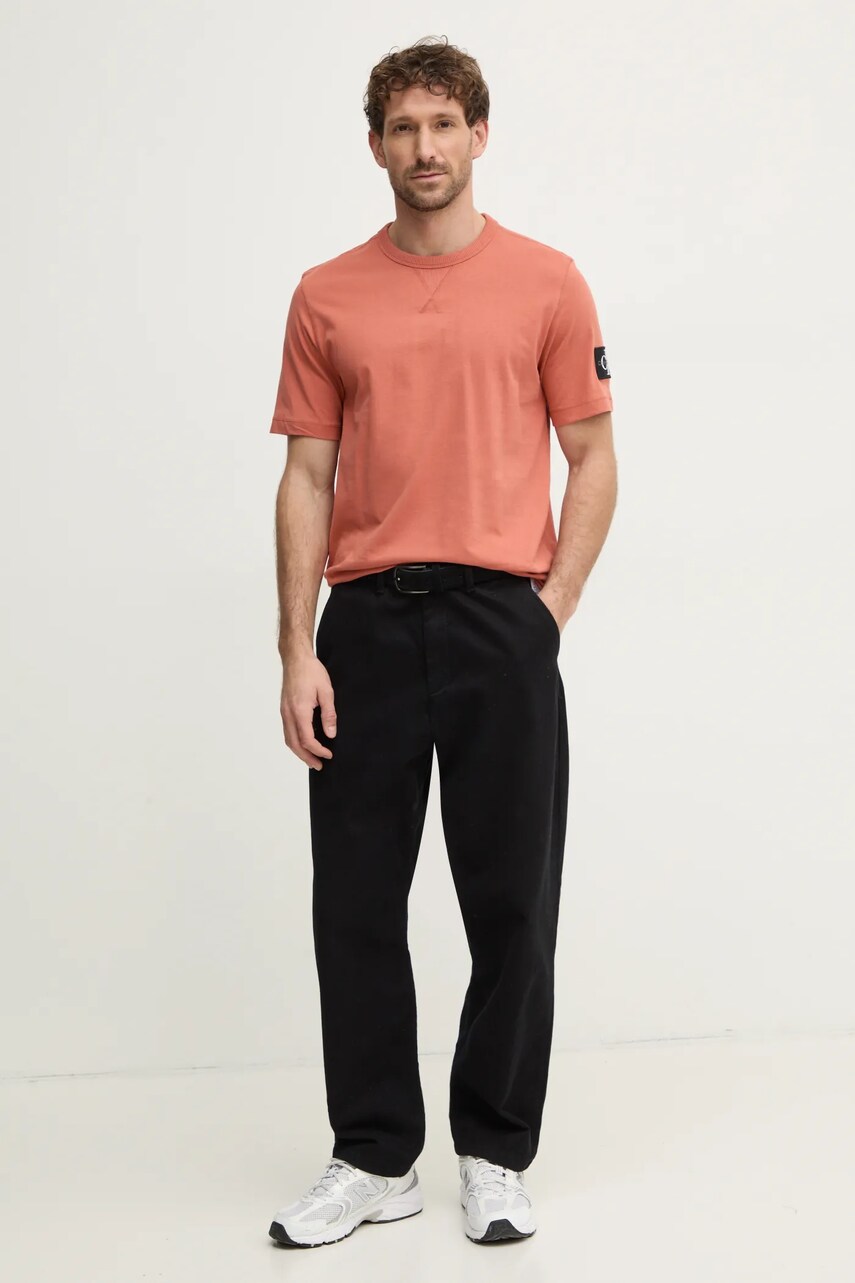 Бавовняна футболка Calvin Klein Jeans чоловічий колір коричневий однотонний J30J323484