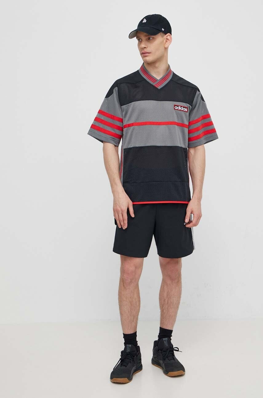 Футболка adidas Originals чоловіча колір чорний візерунок IR7994