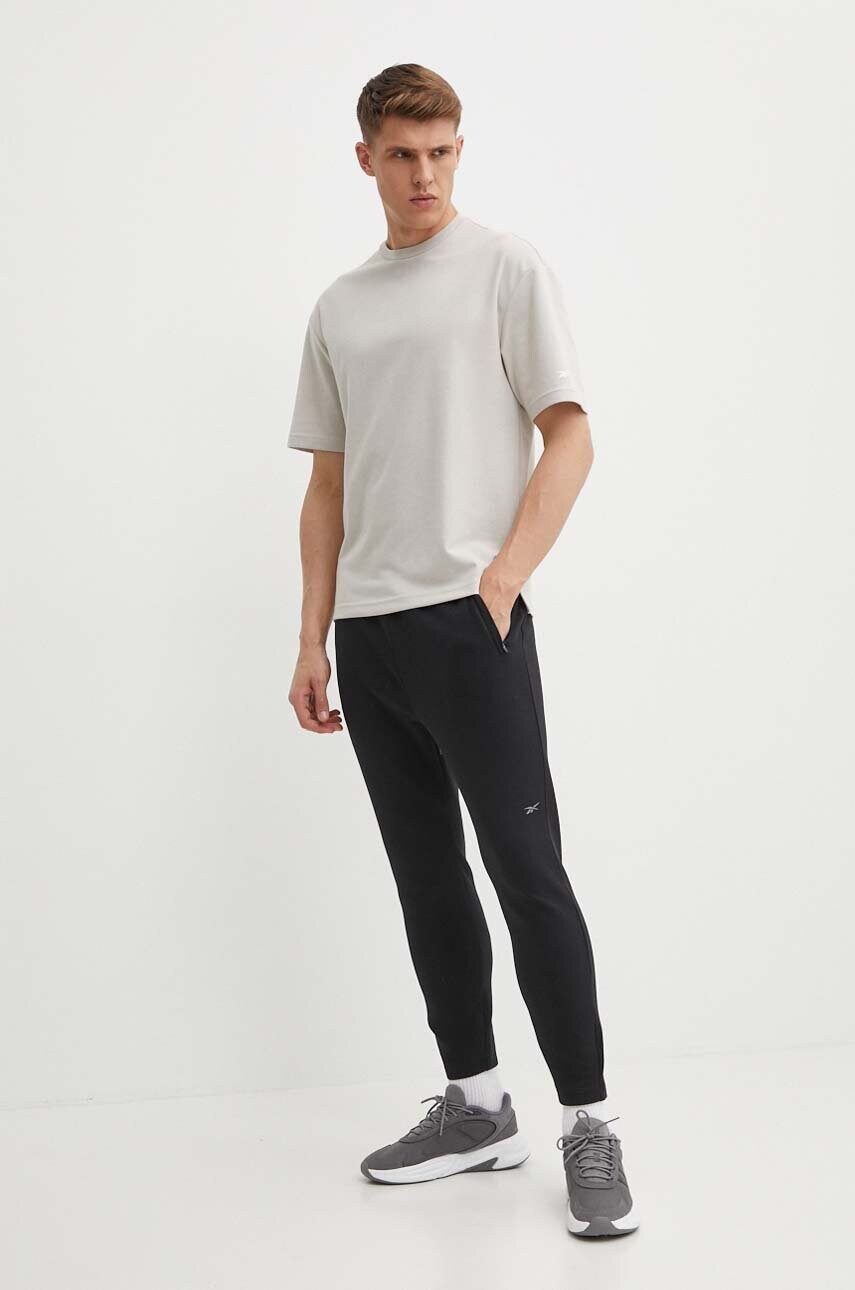 Футболка Reebok Active Collective чоловіча колір бежевий однотонна 100075587