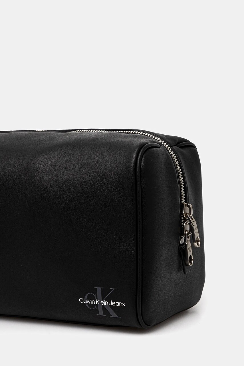 Косметичка Calvin Klein Jeans колір чорний LV04G1038G