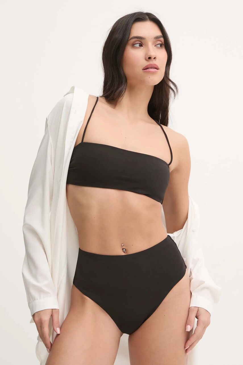 Купальний бюстгальтер Calvin Klein колір чорний злегка ущільнена чашечка KW0KW02744
