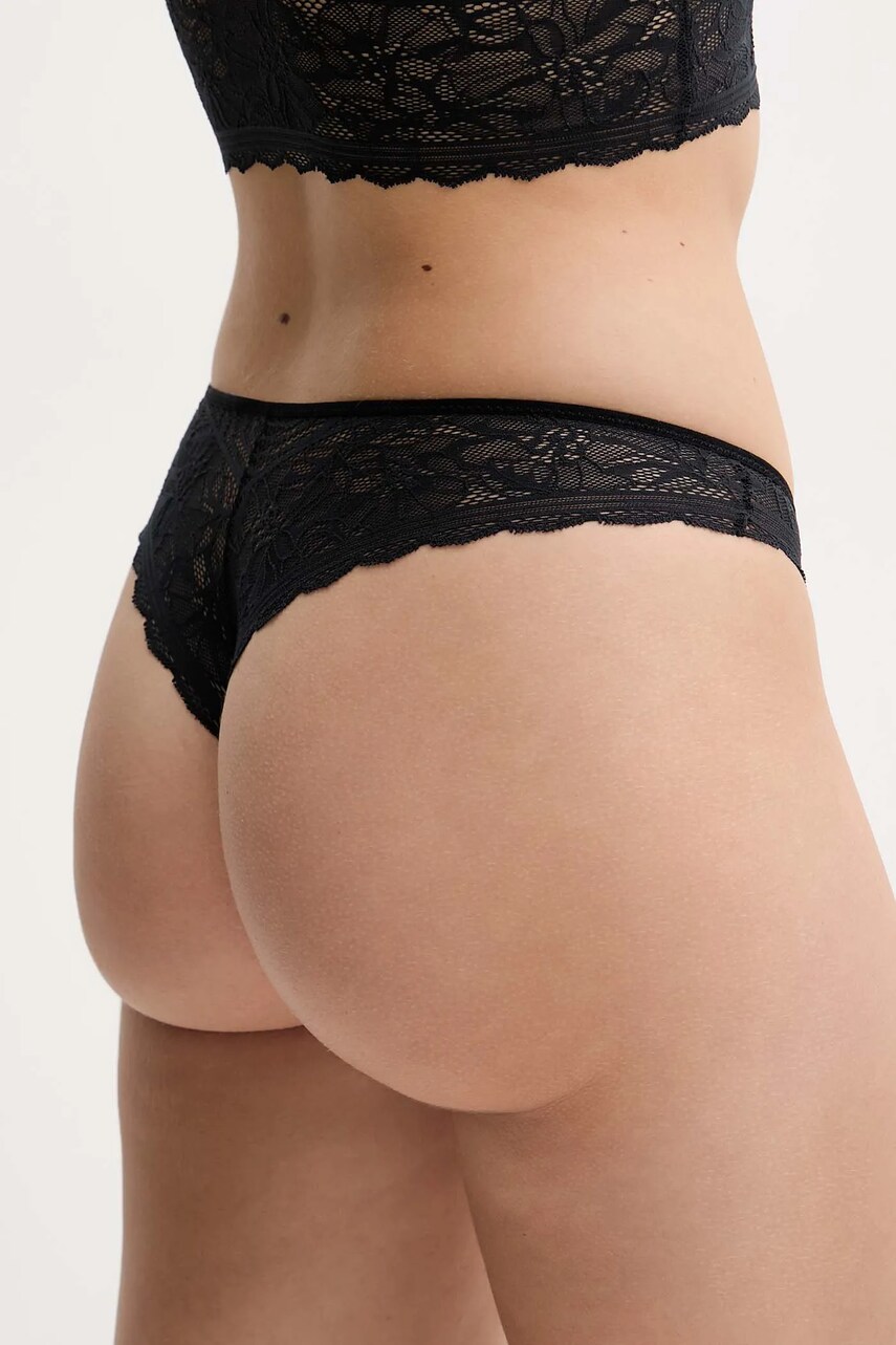 Труси Chantelle Floral Touch колір чорний C942G0