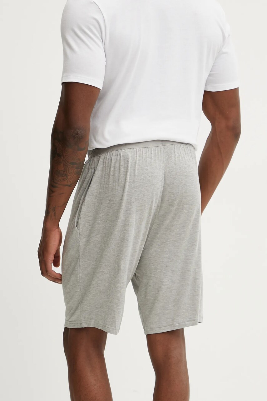 Піжамні шорти Calvin Klein Underwear чоловічі колір сірий однотонна LV00NM2824