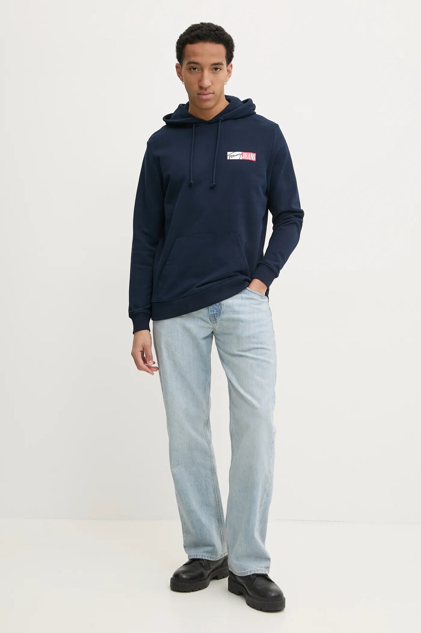 Дитяча бавовняна кофта Tommy Jeans чоловіча колір синій з капюшоном з принтом DM0DM20257