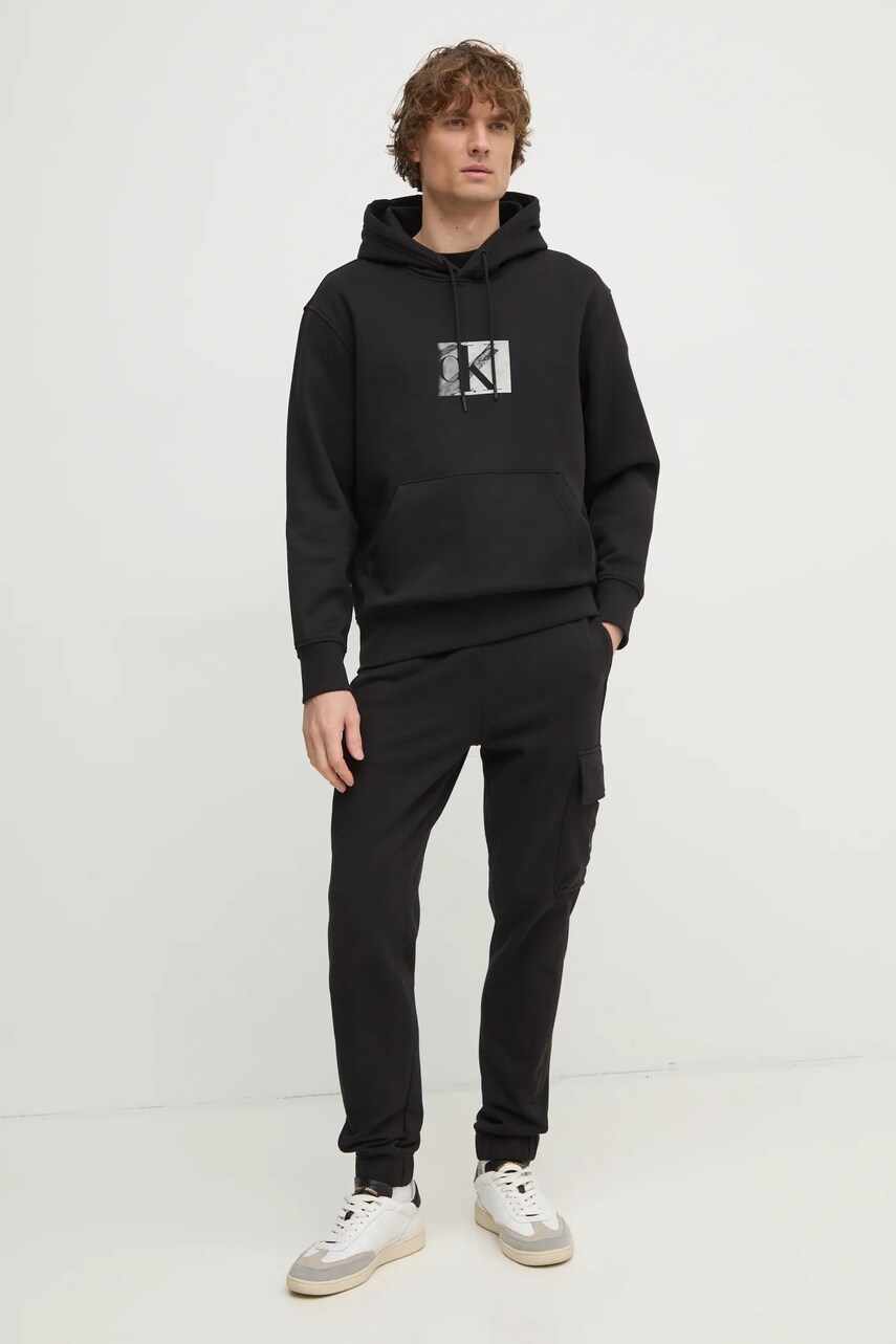 Кофта Calvin Klein Jeans чоловіча колір чорний з капюшоном з принтом J30J327118