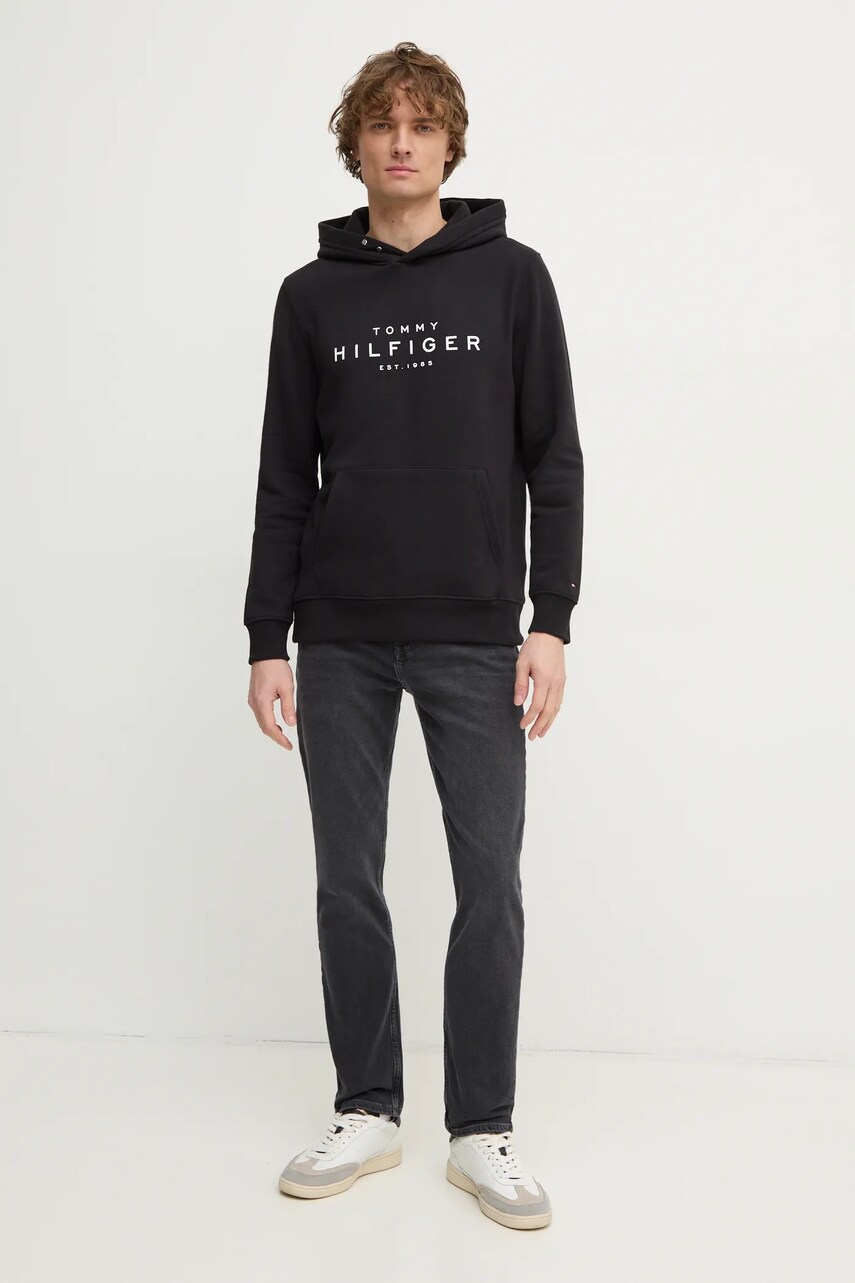Кофта Tommy Hilfiger чоловіча колір чорний з капюшоном з принтом MW0MW37455