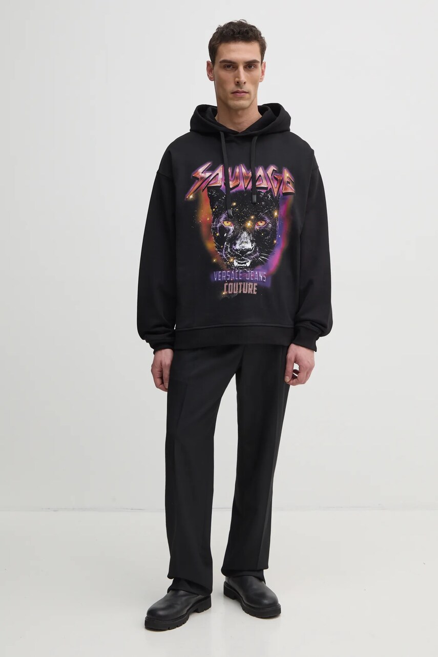 Бавовняна кофта Versace Jeans Couture чоловіча колір чорний з капюшоном з принтом 78GAIC04 CF00C