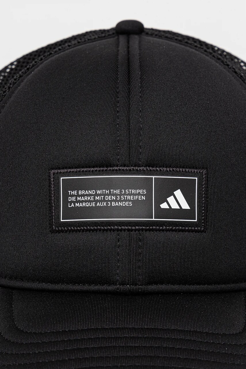 Кепка adidas SNAP TRUCK CAP колір чорний з аплікацією JE5658